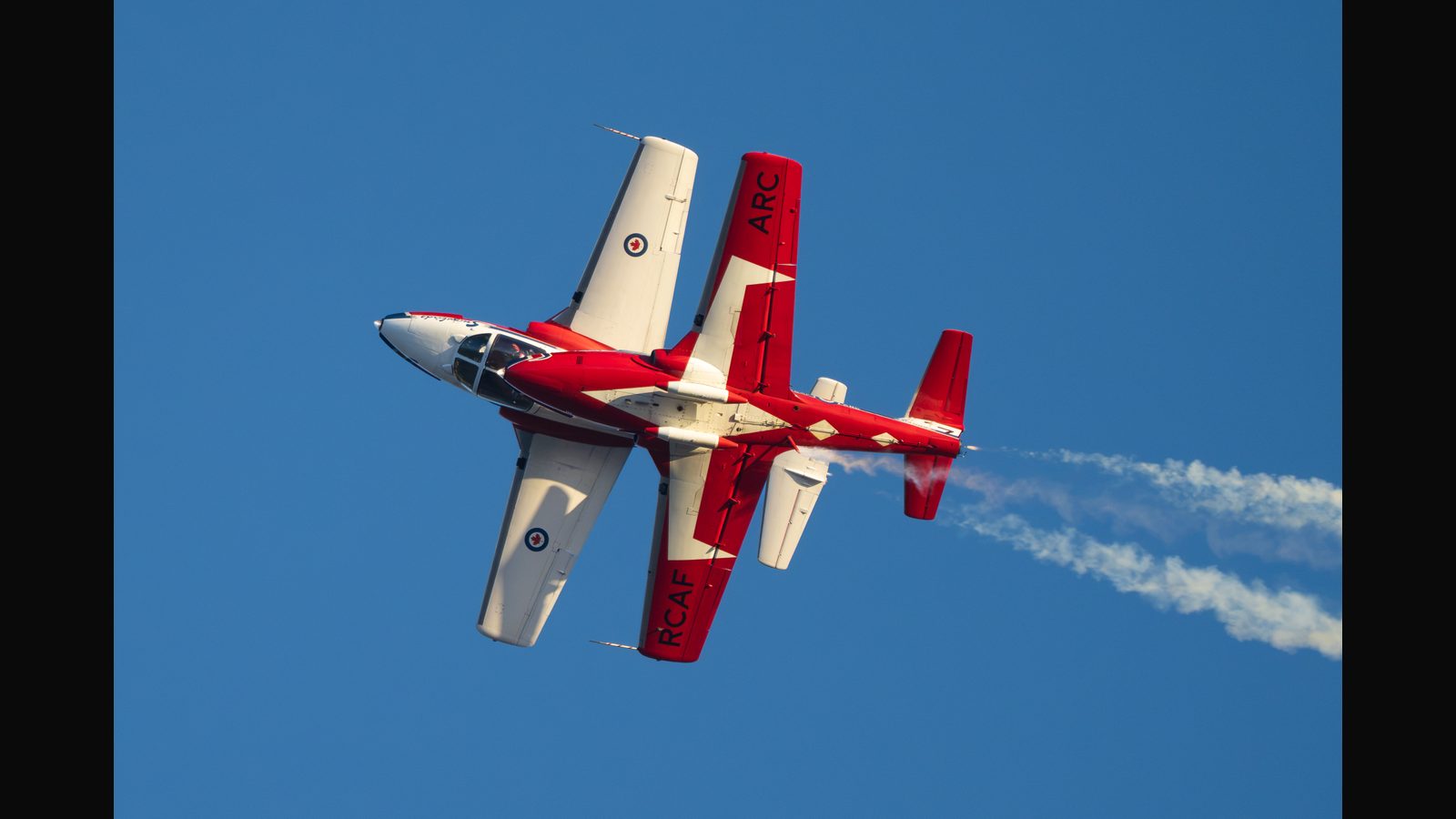 CT-114 Tutor, at the California Capital Airshow, Canadian Forces Snowbirds