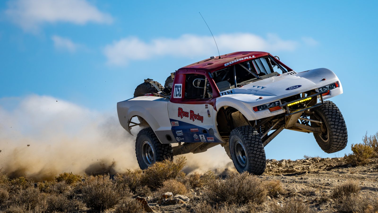 Group T, number 7252, at the VORRA Monster Dash, Ross Racing · Oddball